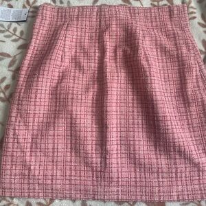Pink guess skirt